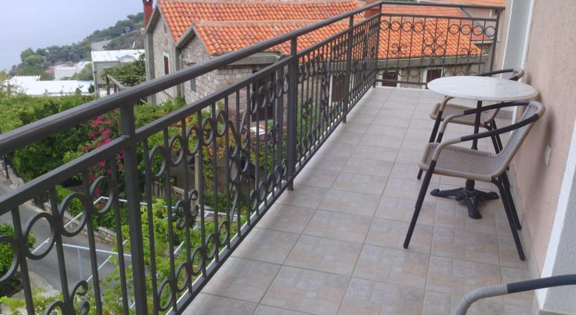 Apartments Mitrovic Podlicak Sveti Stefan Zimmer foto